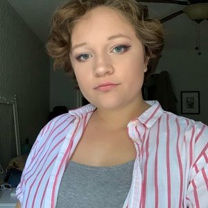 Meet your Posher, Ansley